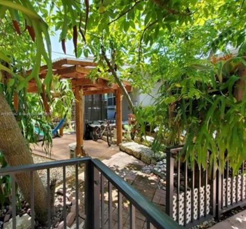 Baywood, 6918 NE 5th Ave, Miami, Florida 33138, image 3