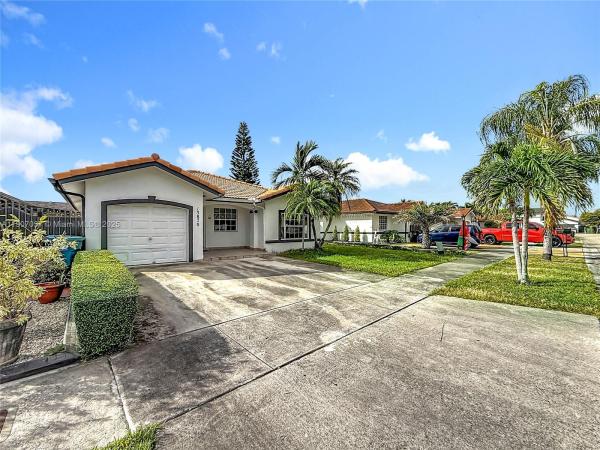 Richmond West No HOA, 13870 SW 157th Ter, Richmond West, Florida 33177, image 2