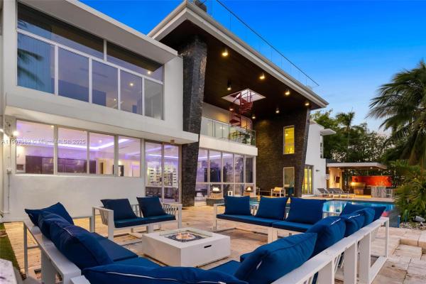 Stilwell Isles, 300 Royal Plaza Dr #, Fort Lauderdale, Florida 33301, image 1