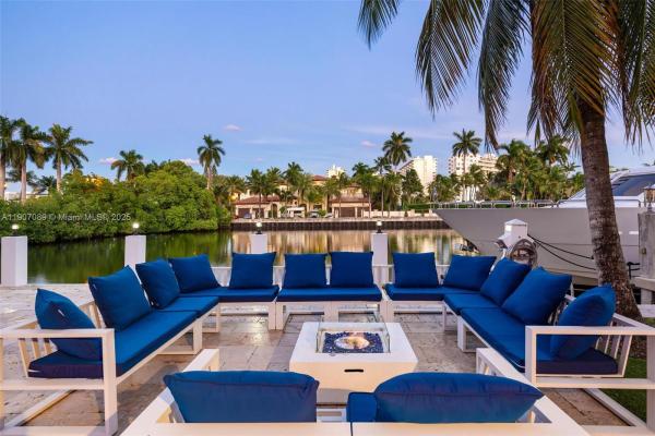 Stilwell Isles, 300 Royal Plaza Dr, Fort Lauderdale, Florida 33301, image 2