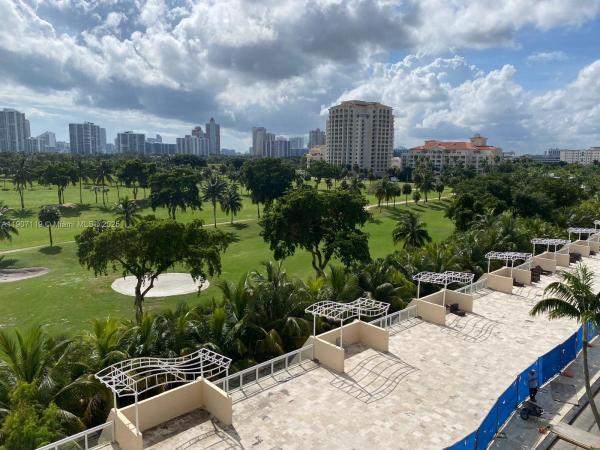 Coronado Tower 3, 20379 W Country Club Dr #737, Aventura, Florida 33180, image 3