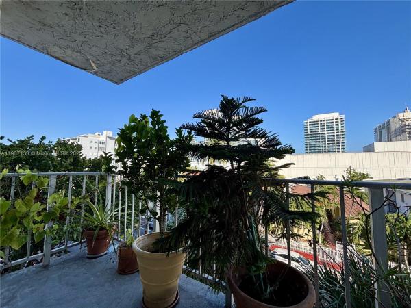 Boston Plaza, 6801 Indian Creek Dr #402, Miami Beach, Florida 33141, image 2