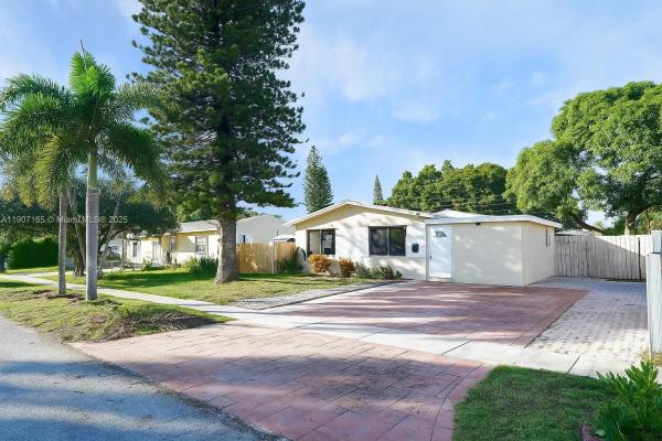 Driftwood Acres, 6741 Coolidge St, Hollywood, Florida 33024, image 1