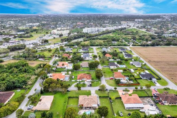 Redland Estates, 15433 SW 278th St, Redland, Florida 33032, image 3