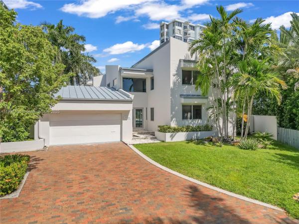 Sans Souci Estates, 2089 NE 121st Rd, North Miami, Florida 33181, image 2