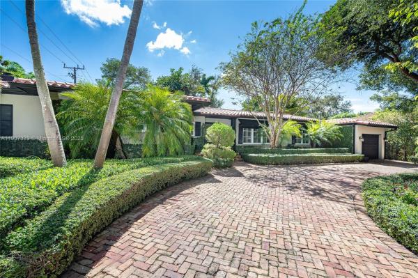 Biltmore, 612 Catalonia Ave, Coral Gables, Florida 33134, image 2