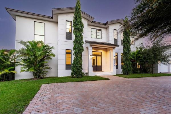Oakridge Estates, 11907 SW 70th Ave, Pinecrest, Florida 33156, image 1