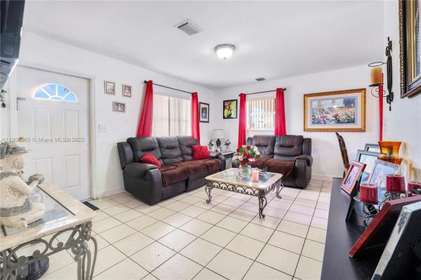 Los Angeles Estates, 18922 SW 120th Ct, South Miami Heights, Florida 33177, image 3