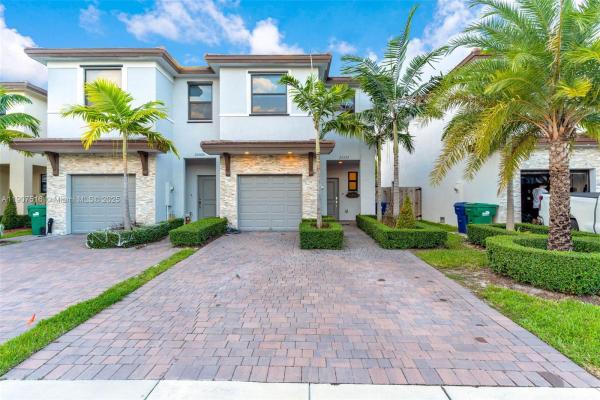 25522 SW 108th Ct, Homestead, Florida 33032, image 1