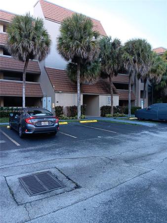 461 Ives Dairy Rd #304-2, Unincorporated Dade County, Florida 33179, image 1