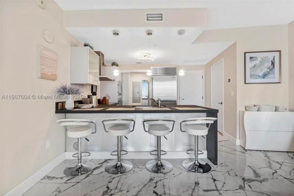 Trump Royale, 18201 Collins Ave #1408, Sunny Isles Beach, Florida 33160, image 2