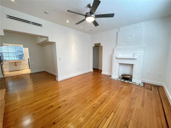 St Remy, 1307 Euclid Ave #2, Miami Beach, Florida 33139, image 3