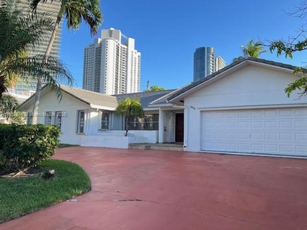 Golden Shores Ocean Boulevard Estates, 204 191st St, Sunny Isles Beach, Florida 33160, image 3