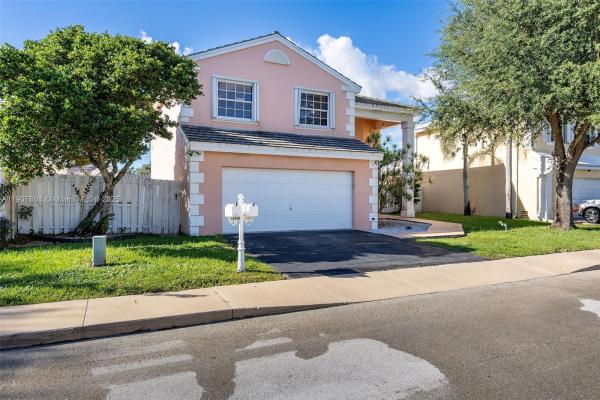 Wedgewood Cove, 13950 Oak Ridge Dr, Davie, Florida 33325, image 3