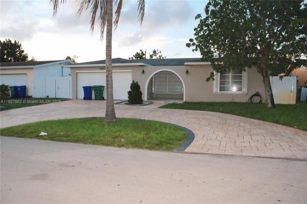 The Knolls, 8457 Sheraton Dr, Miramar, Florida 33025, image 1