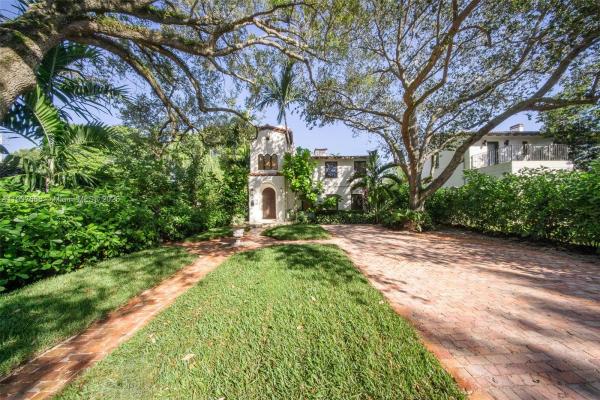 4685 SW 13th Ter, Miami, Florida 33134, image 3
