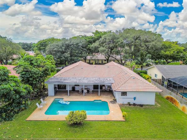 Cypress Run, 10963 NW 12th Mnr, Coral Springs, Florida 33071, image 2