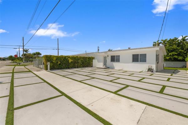 8761 SW 34th St #8761, Miami, Florida 33165, image 1