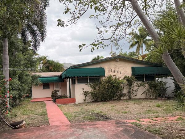 Hollywood Country Club, 1411 Grant St, Hollywood, Florida 33020, image 1