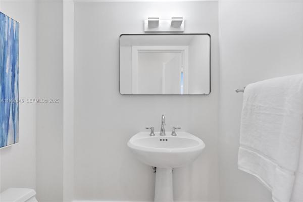 Two Tequesta Point, 808 Brickell Key Dr #3901, Miami, Florida 33131, image 1