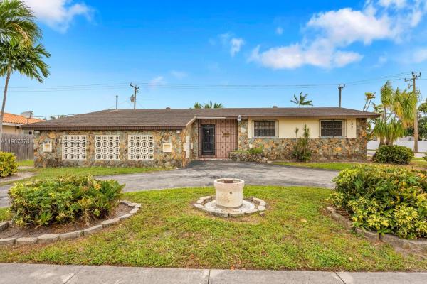 Coral Park Estates, 1331 SW 102nd Ave, University Park, Florida 33174, image 3