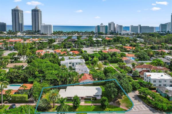 Surprise Lake, 4601 Royal Palm Ave, Miami Beach, Florida 33140, image 1