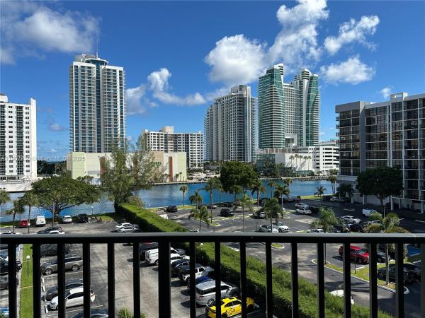 Oceanview Park, 800 Parkview Dr #630, Hallandale Beach, Florida 33009, image 1
