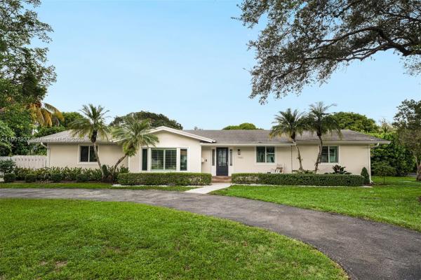 Palmetto Road Estates, 7485 SW 159th Ter, Palmetto Bay, Florida 33157, image 1