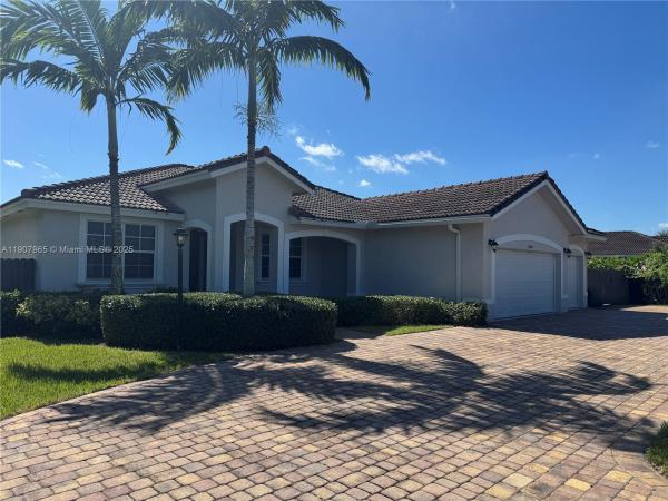 Estate Mansions, 12800 SW 222nd St, Goulds, Florida 33170, image 1