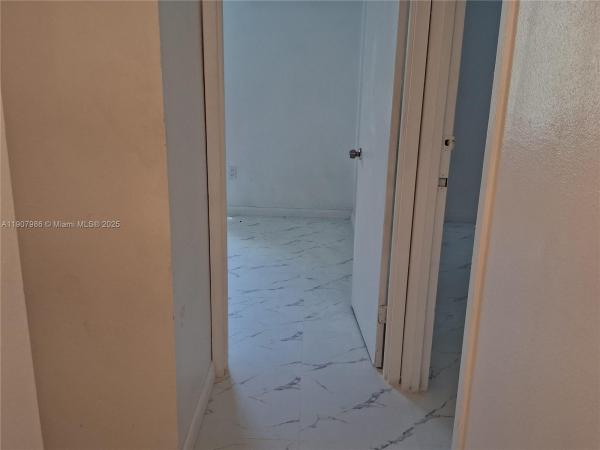 Lee Park, 6103 SW 69th St #41, South Miami, Florida 33143, image 1