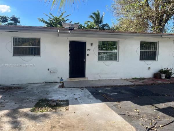 Venetian Gardens Acres, 15810 NW 39th Ct #15812, Miami Gardens, Florida 33054, image 1