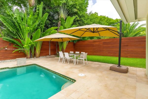 Utopia, 4190 Pamona Ave, Miami, Florida 33133, image 1