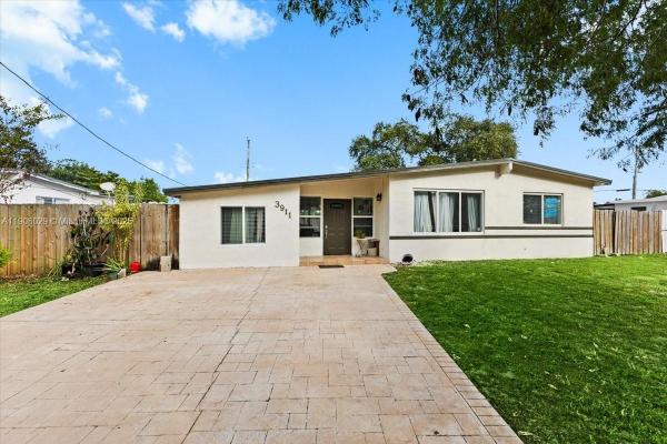 Lake Forest, 3911 SW 32nd Ave, West Park, Florida 33023, image 1