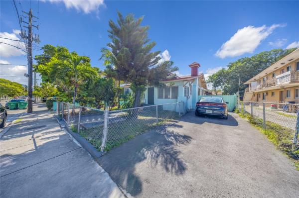 Lawrence Estates Land, 1334 SW 4th St, Miami, Florida 33135, image 2