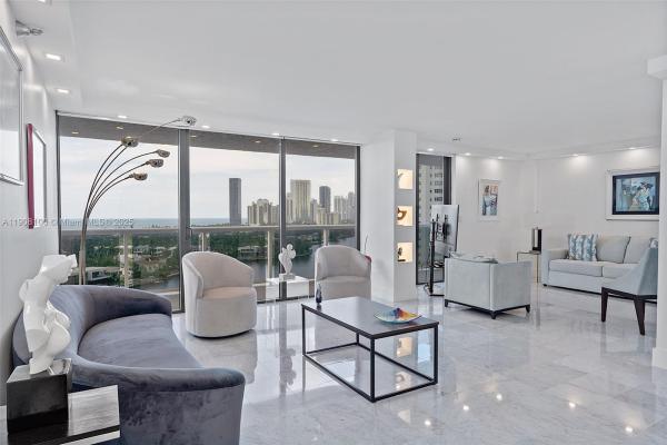 Waterview 2, 20515 E Country Club Dr #1545, Aventura, Florida 33180, image 1