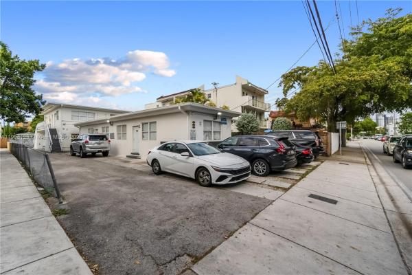 1131 SW 7th St 1 #, Miami, Florida 33130, image 1