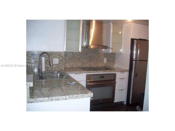 Isola, 770 Claughton Island Dr #703, Miami, Florida 33131, image 1