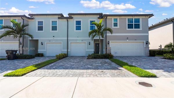 Cassia Estates, 2913 Olivia Ave, Lauderdale Lakes, Florida 33311, image 1