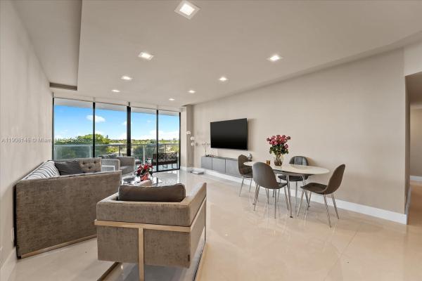 Hamptons West, 20281 E Country Club Dr #304, Aventura, Florida 33180, image 1