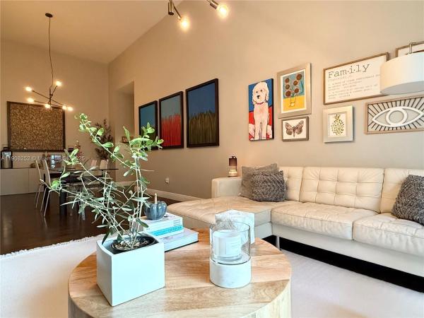 Colonnade At Dadeland, 8390 SW 72nd Ave #310, Glenvar Heights, Florida 33143, image 3