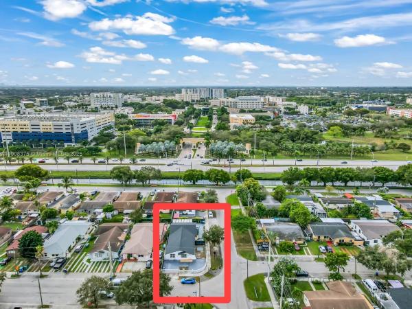 Sweetwater Groves, 11152 SW 7th St, Sweetwater, Florida 33174, image 1