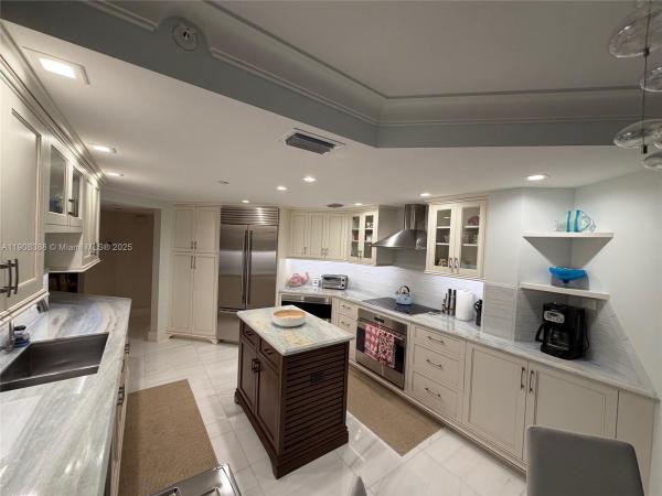 Corniche, 5200 N Ocean Dr #1801, Riviera Beach, Florida 33404, image 2
