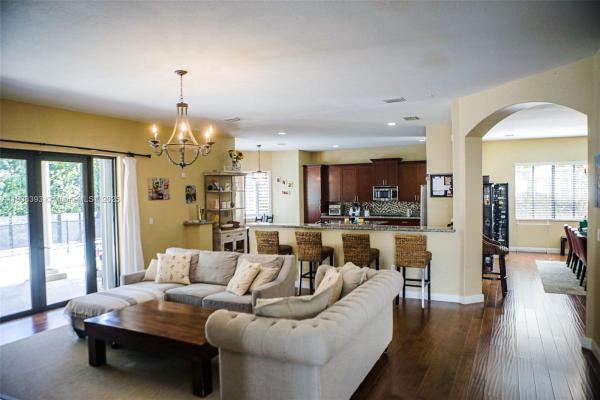 Cutler Cay, 7847 SW 195th Ter, Cutler Bay, Florida 33157, image 2