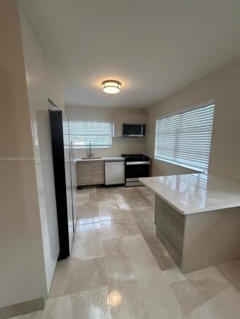 1060 92nd #Apt 7, Bay Harbor Islands, Florida 33154, image 1