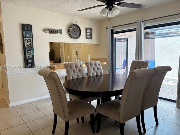 Cedarwood Villas, 2050 SW 24th Cir, Boynton Beach, Florida 33426, image 2