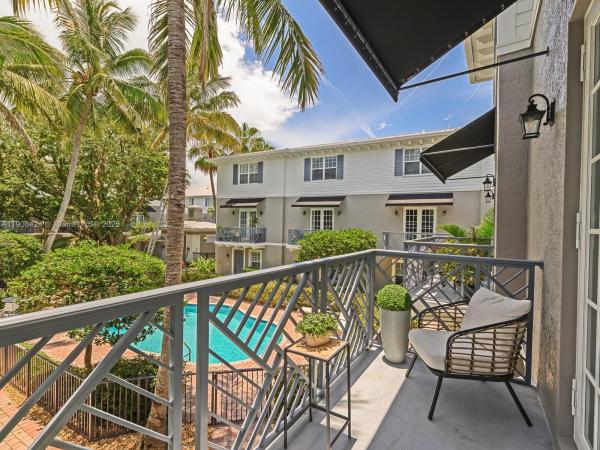 Belle Isle, 2249 NE 9th Ave, Wilton Manors, Florida 33305, image 1