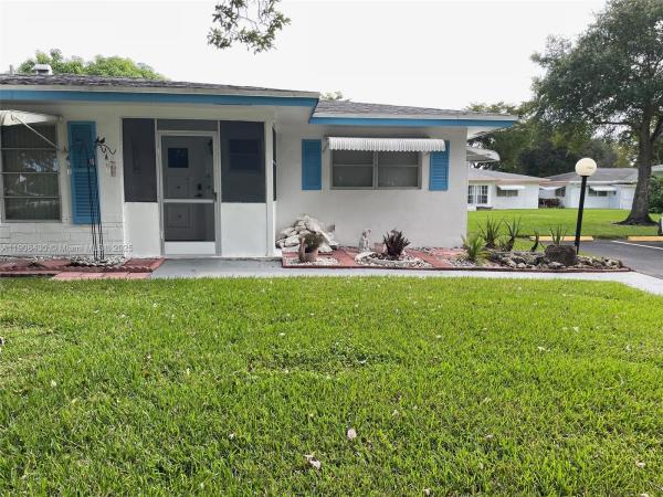 Lauderdale West, 1140 NW 85th Ave #A16, Plantation, Florida 33322, image 1