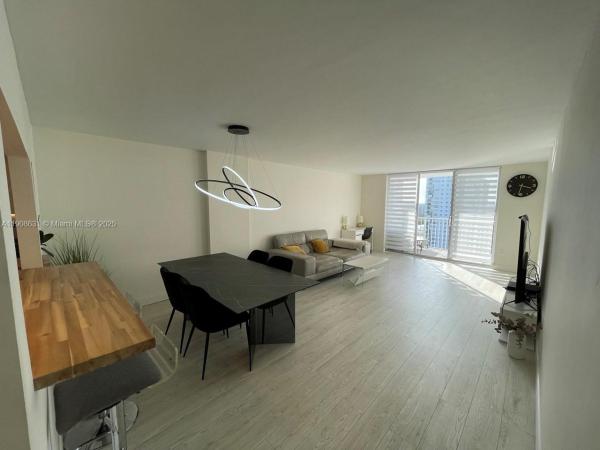 Admirals Port West, 2801 NE 183rd St #1611W, Aventura, Florida 33160, image 3