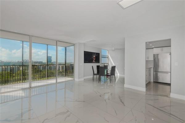 Coronado Tower 2, 20301 W Country Club Dr #1221, Aventura, Florida 33180, image 1