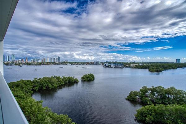 The Reserve At Marina Palms, 17111 Biscayne Blvd #902, North Miami Beach, Florida 33160, image 2